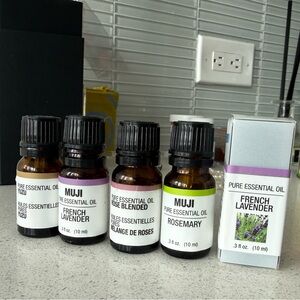 MuJi Essential Oils x5 / 10 ml each